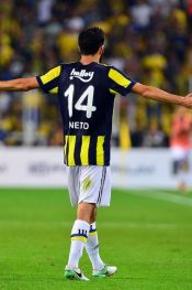 Neto’dan Galatasaray’a salvo!